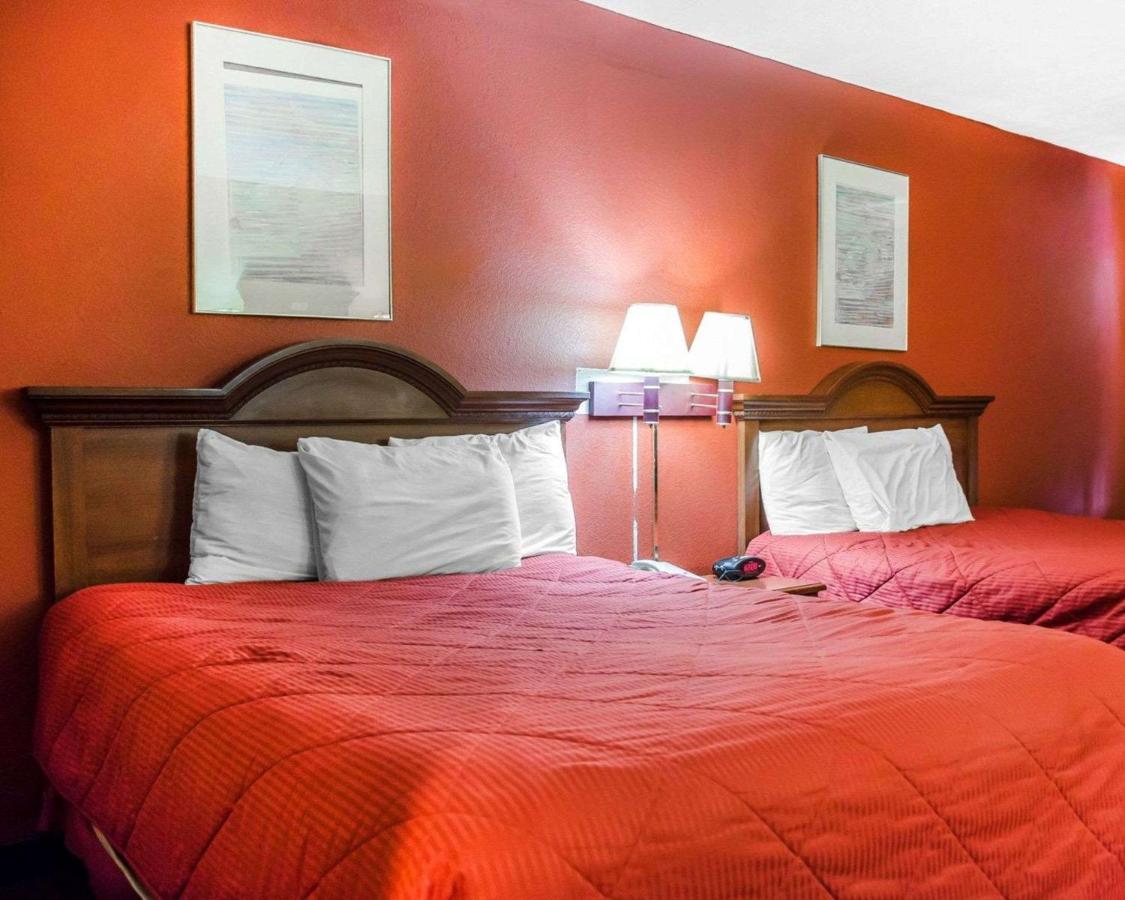 Rodeway Inn Harrisburg Esterno foto