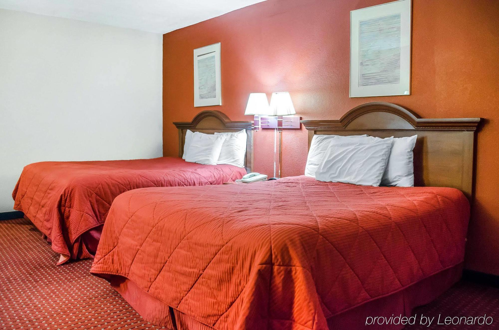 Rodeway Inn Harrisburg Esterno foto