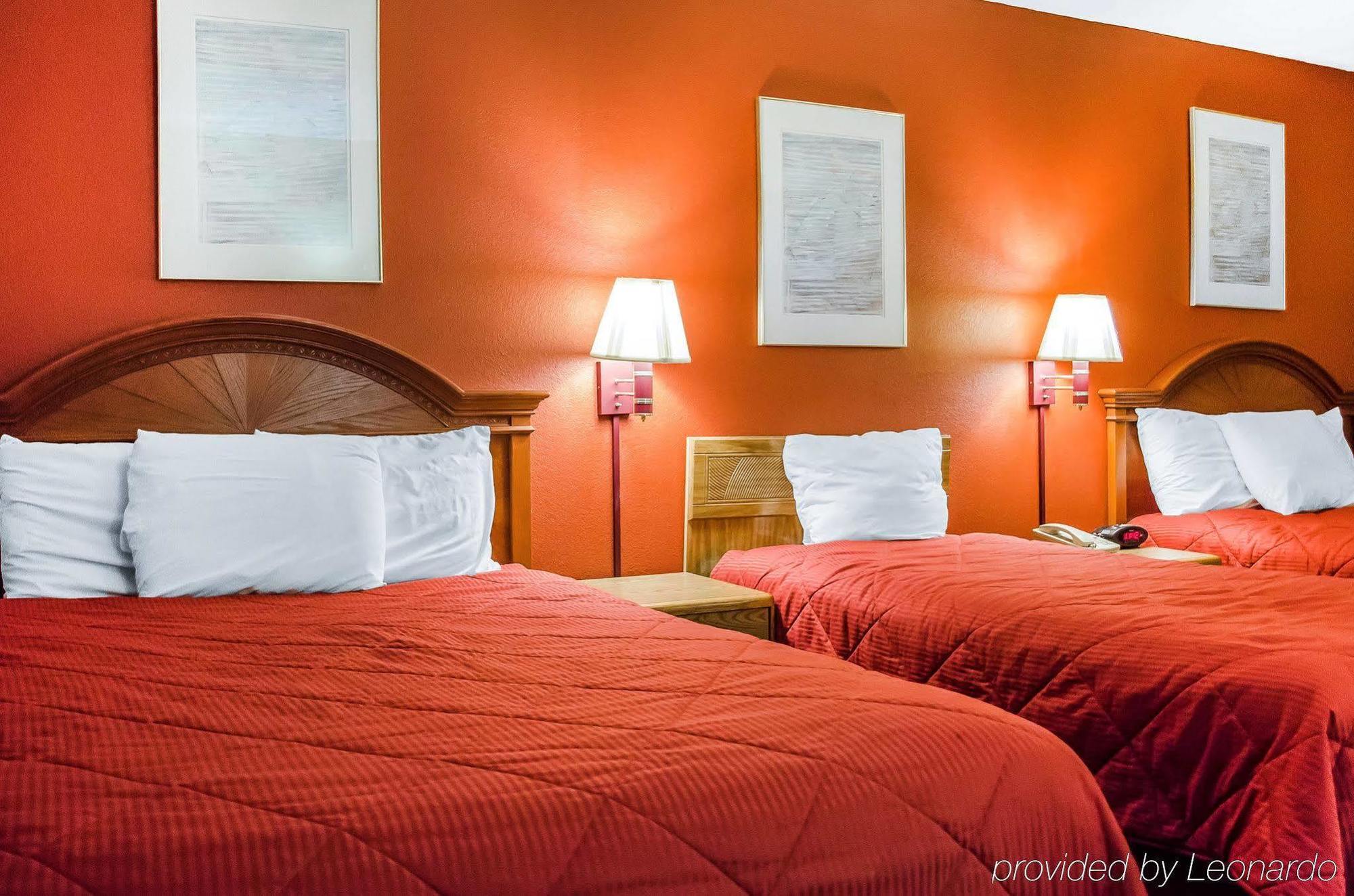 Rodeway Inn Harrisburg Esterno foto