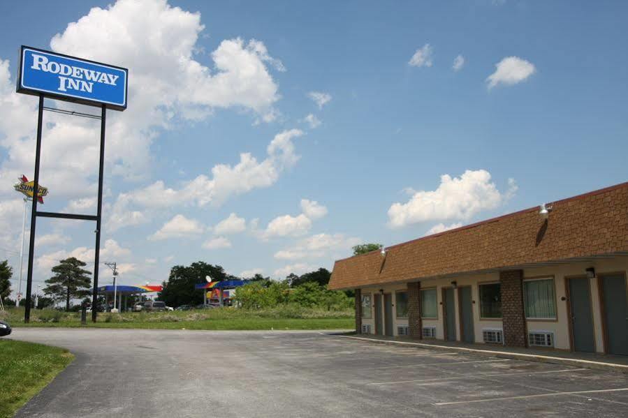 Rodeway Inn Harrisburg Esterno foto
