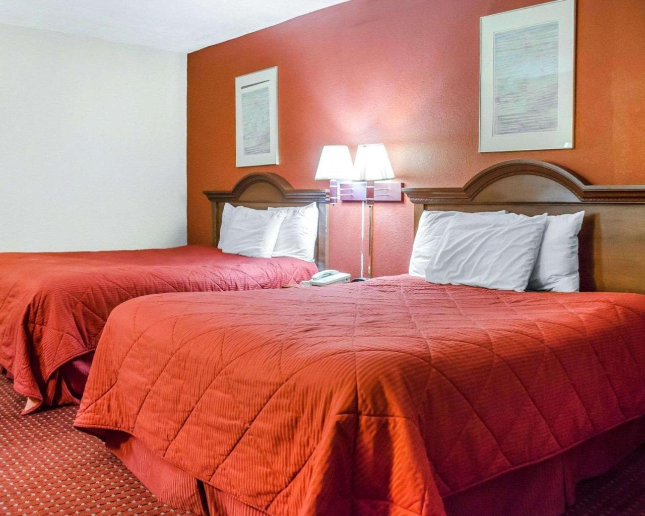 Rodeway Inn Harrisburg Esterno foto
