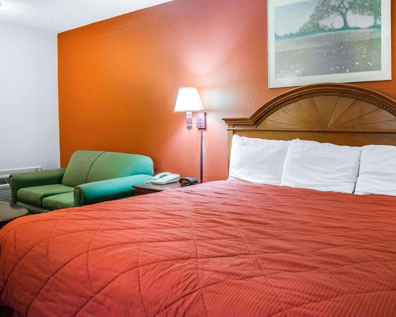 Rodeway Inn Harrisburg Esterno foto